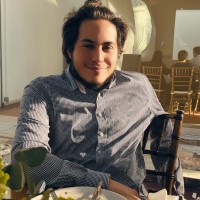Claudio Ariza — Consultor de Soluciones Tecnológicas